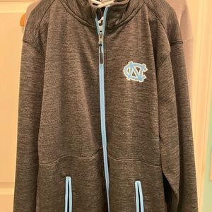 North Carolina Tarheels long sleeve shirt